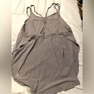 lululemon tank top size 4